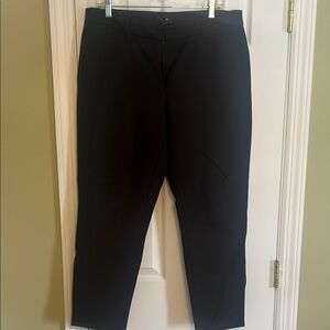 White House Black Market Black Cropped Pants